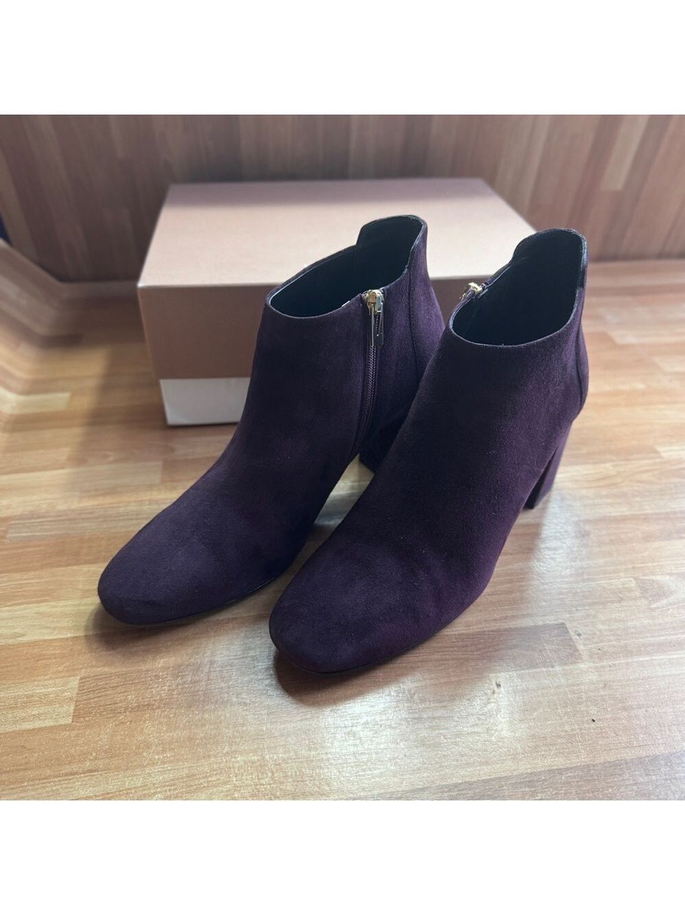 Via Spiga purple Lynette suede booties size 8 3.5 inch block square heel, zipper